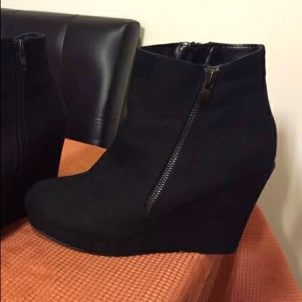 Justfab wedge size 8 1/2